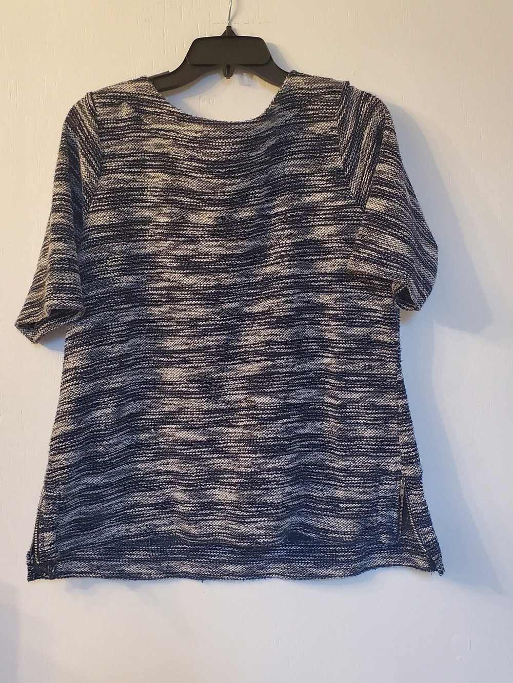 The Limited Navy and White Marled Short Sleeve Sweater